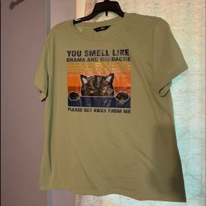 Green cat women tee